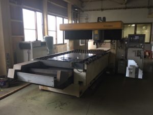 三菱レーザー加工機：ML3015HB2-3008S